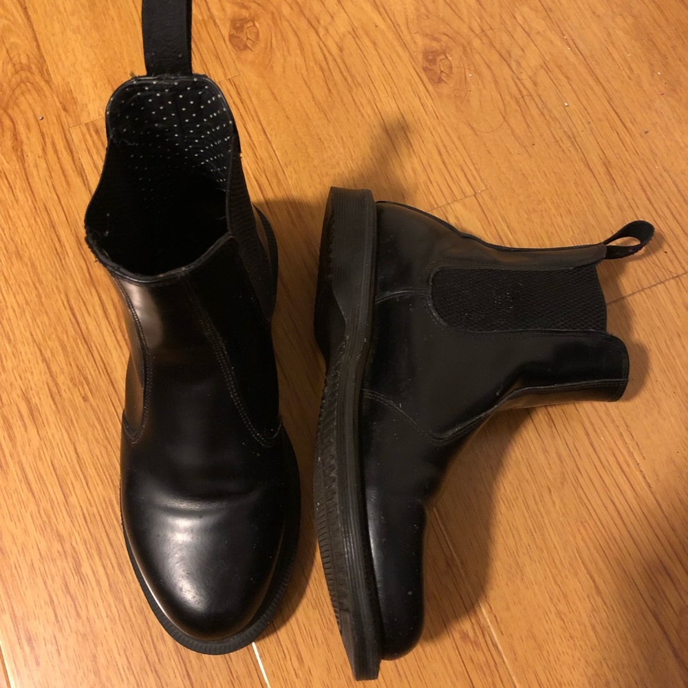 Dr.Marten Chelsea black boots